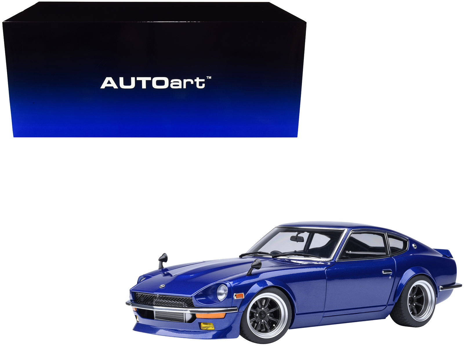 Nissan Fairlady Z RHD (Right Hand Drive) "Akuma No Z" Blue Metallic "Wangan Midnight - Comic #1 Version" Manga 1/18 Model Car by Autoart
