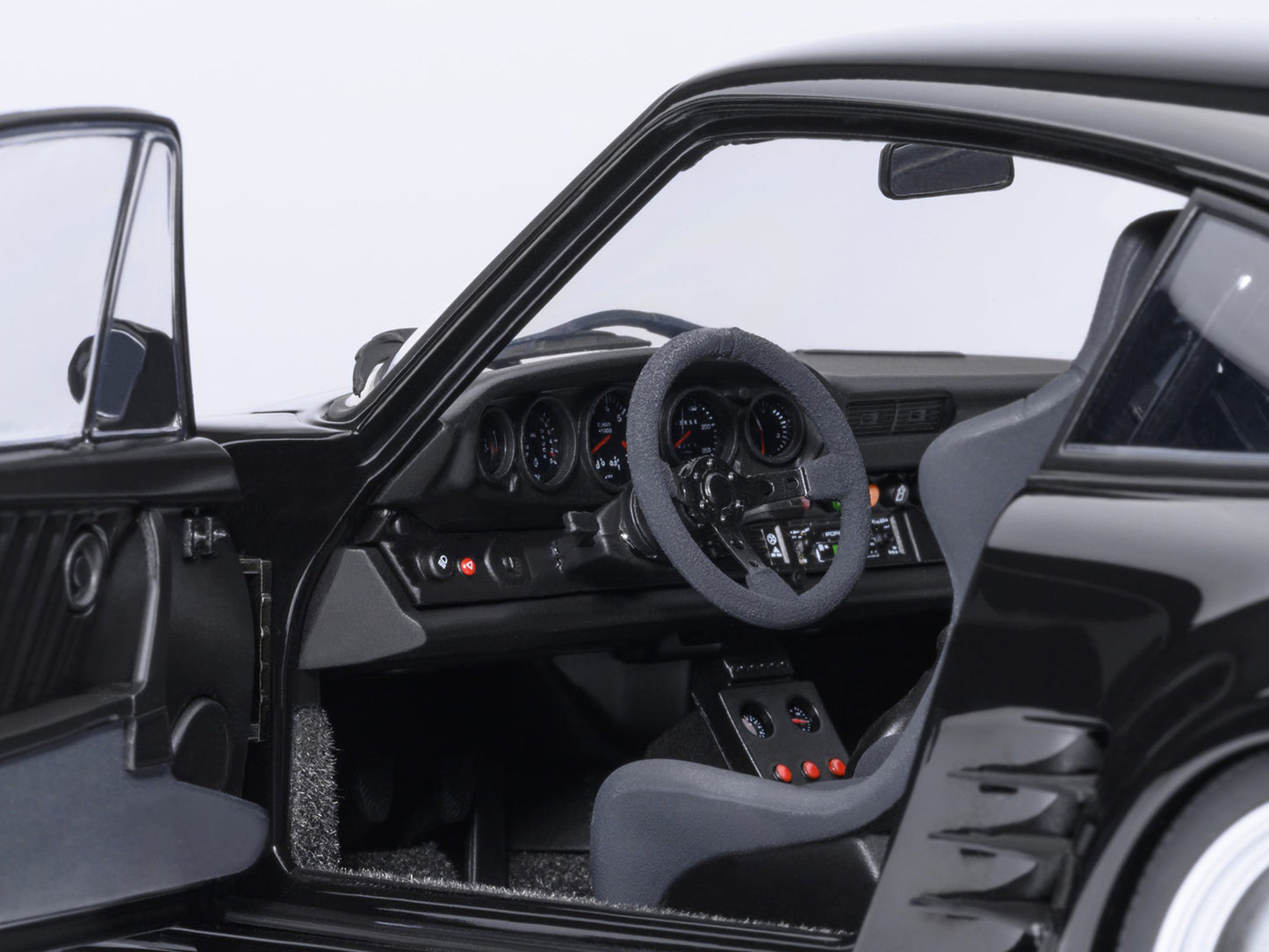 Porsche 911 (930) Turbo "Blackbird" Black "Wangan Midnight - Comic #1 Version" Manga 1/18 Model Car by Autoart