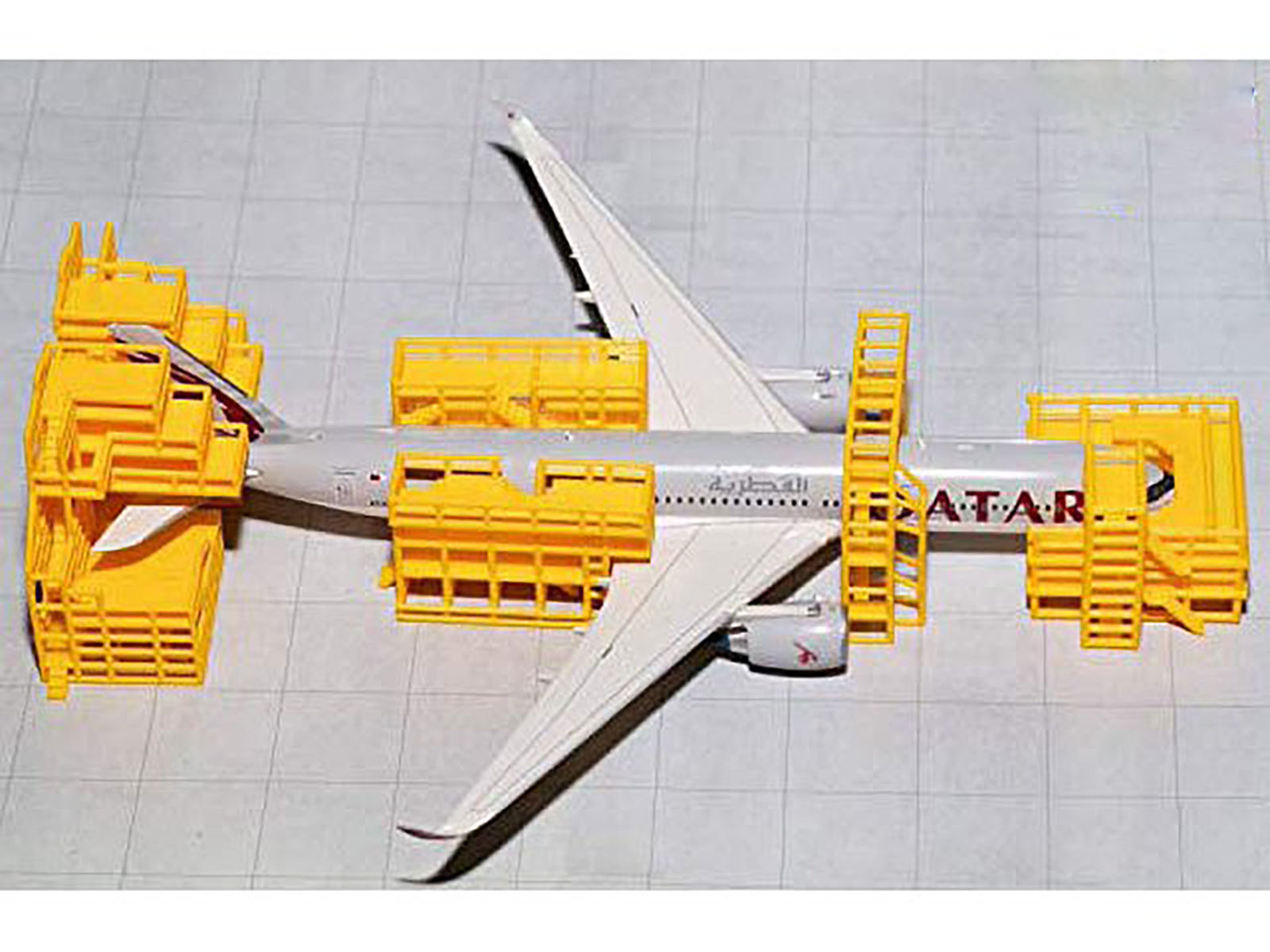 Aircraft Maintenance Scaffolding 6 Piece Set for 1/400 Scale Models by GeminiJets
